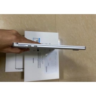 MacBook Air M2
